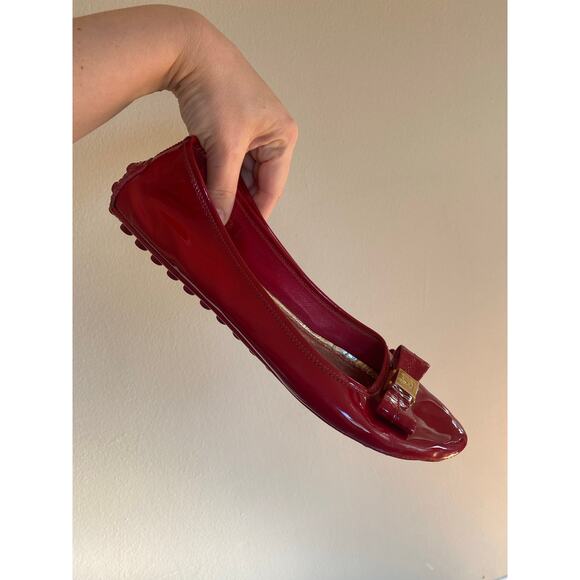 Louis Vuitton Red Patent Flats 38.5/8.5 US - Picture 5 of 10